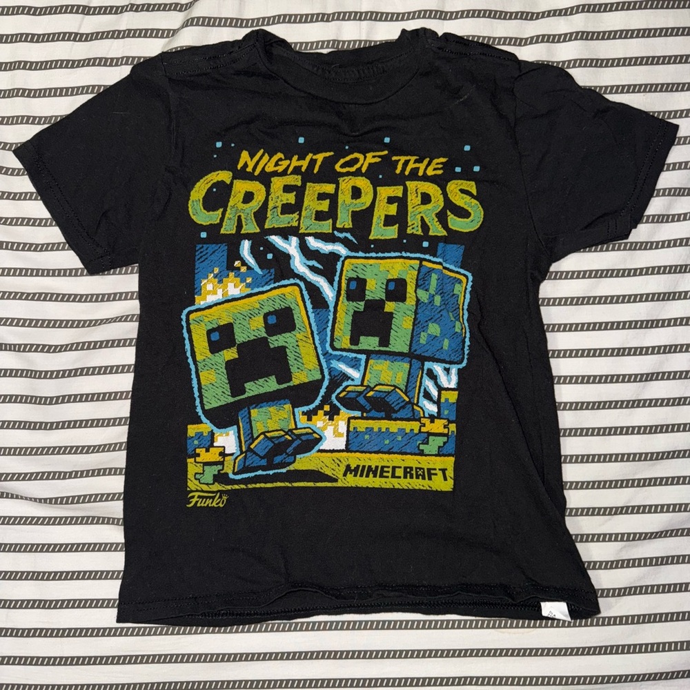 Funko Minecraft Night of the Creeper Collab; Boys Black T-shirt; Size Small